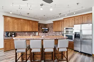 1365 Pinnacle Dr, Park City, UT 84060 - Photo 21