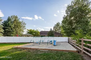 454 N 4200 N, Oakley, UT 84055 - Photo 21