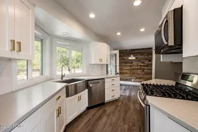 220 Parkview Drive, Park City, UT 84098 - Photo 11
