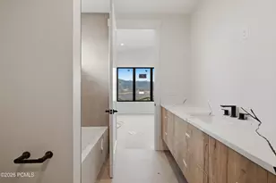 11386 N White Tail Ct, Hideout, UT 84036 - Photo 27