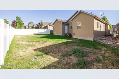 5271 Swift Water Way, West Jordan, UT 84081 - Photo 31