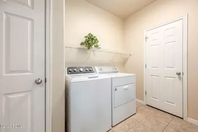 5271 Swift Water Way, West Jordan, UT 84081 - Photo 15