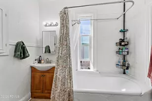 1169 E 200 S, Salt Lake City, UT 84102 - Photo 17