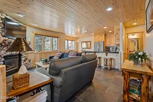 3995 N Timber Wolf Ln, Park City, UT 84098 - Photo 5
