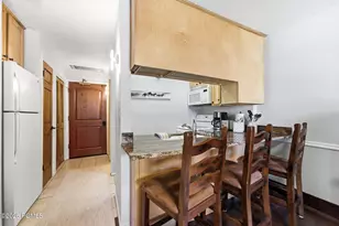 1637 Shortline Rd, Park City, UT 84060 - Photo 5
