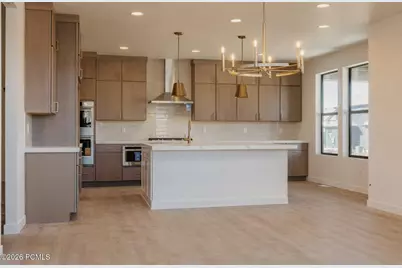 934 S Cloverfield Court, Heber City, UT 84032 - Photo 5