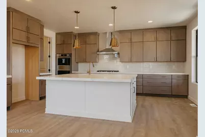 934 S Cloverfield Court, Heber City, UT 84032 - Photo 3