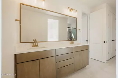 944 S Cloverfield Court, Heber City, UT 84032 - Photo 5