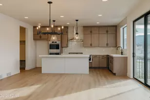 2878 E Hayloft Ln, Heber City, UT 84032 - Photo 7
