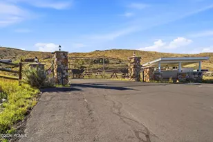 2970 Spring Hill, Coalville, UT 84017 - Photo 3