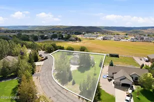88 W Wild Willow Dr, Francis, UT 84036 - Photo 3