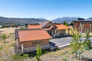 2044 E Notch Mountain Cir, Heber City, UT 84032 - Photo 3