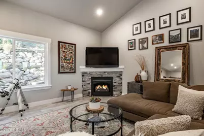 894 Nebo Avenue, North Ogden, UT 84414 - Photo 7
