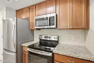 900 W Bitner Rd, Park City, UT 84098 - Photo 9