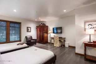 2880 Deer Valley Dr E, Park City, UT 84060 - Photo 29