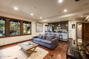2880 Deer Valley Dr E, Park City, UT 84060 - Photo 37