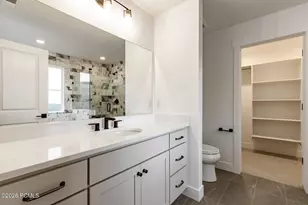 6055 N Fairview Dr, Heber City, UT 84032 - Photo 15