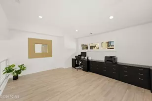 369 E Overlook Loop, Hideout, UT 84036 - Photo 27
