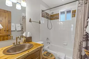 390 Matterhorn Dr, Park City, UT 84098 - Photo 17