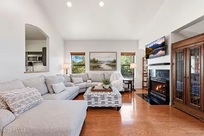 8109 Meadowview Drive, Park City, UT 84098 - Photo 5