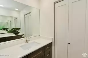 262 N Almond St, Salt Lake City, UT 84103 - Photo 21