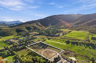 885 W Schonerberg Loop, Midway, UT 84049 - Photo 1