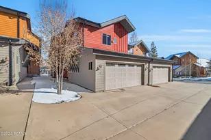 8171 Courtyard Loop, Park City, UT 84098 - Photo 3