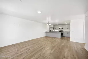 1590 S 900, Salt Lake City, UT 84104 - Photo 13