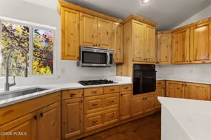 7494 Brook Hollow Loop Rd, Park City, UT 84098 - Photo 5