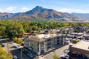 2340 E Phylden Dr, Holladay, UT 84117 - Photo 1