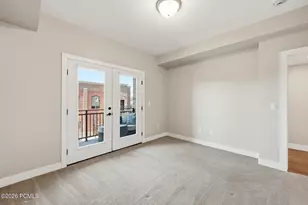 2340 E Phylden Dr, Holladay, UT 84117 - Photo 9