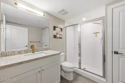 2340 E Phylden Drive #202, Holladay, UT 84117 - Photo 11