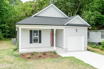 809 E Edgerton Street, Dunn, NC 28334 - Photo 1