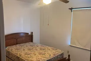 901 Oliver St, Mount Olive, NC 28365 - Photo 9