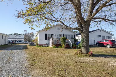 203 S Dunn Street, Benson, NC 27504 - Photo 7