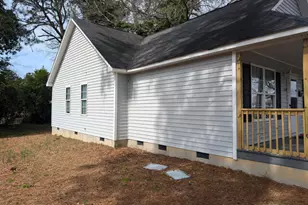 1705 Seabrook Rd, Fayetteville, NC 28301 - Photo 9