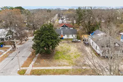 310 Maplewood Avenue NE, Wilson, NC 27893 - Photo 1