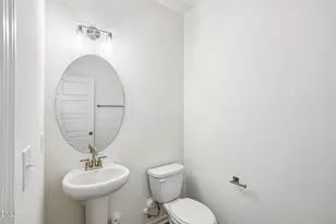 518 Sunset Lk Dr, Durham, NC 27703 - Photo 5
