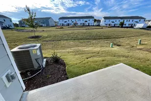 912 Field Ivy Dr, Fuquay Varina, NC 27526 - Photo 17