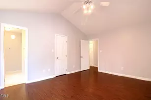 6400 Westborough Dr, Raleigh, NC 27612 - Photo 9