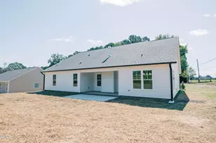 123 Maple Dr, Erwin, NC 28339 - Photo 27