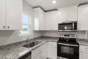 8955 Ava Dr, Bailey, NC 27807 - Photo 5