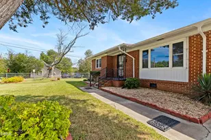 936 Eaton St, Henderson, NC 27536 - Photo 3