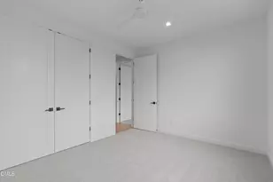1307 Chamblee Hl Ct, Raleigh, NC 27608 - Photo 33