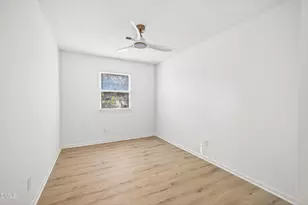 800 Plentywood Ct, Raleigh, NC 27615 - Photo 23