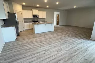 5909 Crossview Dr, Kernersville, NC 27284 - Photo 5