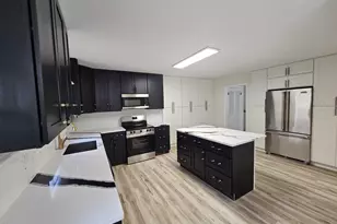711 Kildaire Farm Rd, Cary, NC 27511 - Photo 25