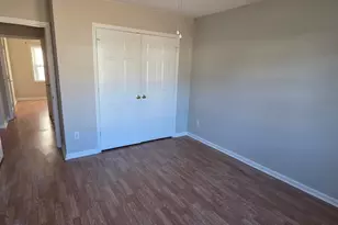 601 W Anderson St, Selma, NC 27576 - Photo 5