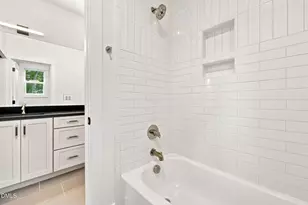 5308 Parkwood Dr, Raleigh, NC 27612 - Photo 25