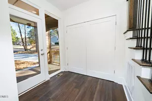 7 Mercury Ct, Durham, NC 27703 - Photo 5